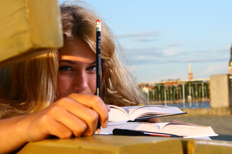 Student reading book